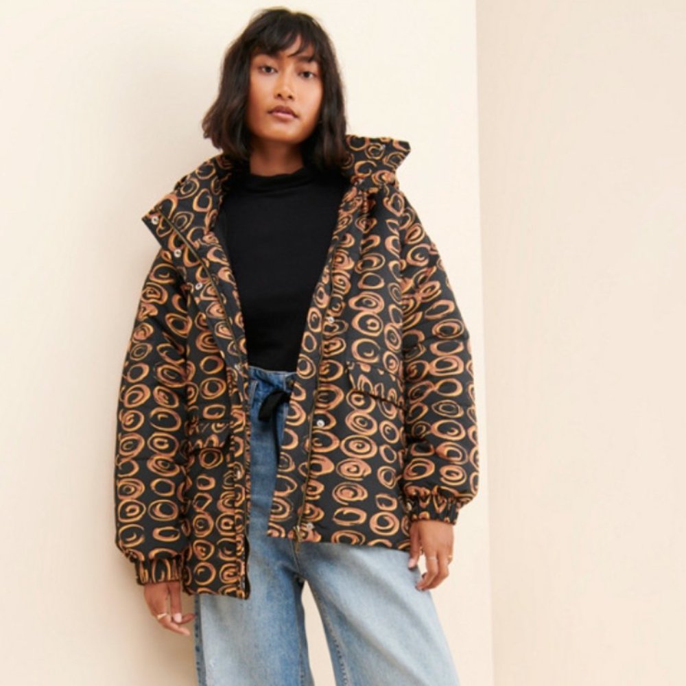 findmenow Nova Puffer Jacket *NEVER WORN*